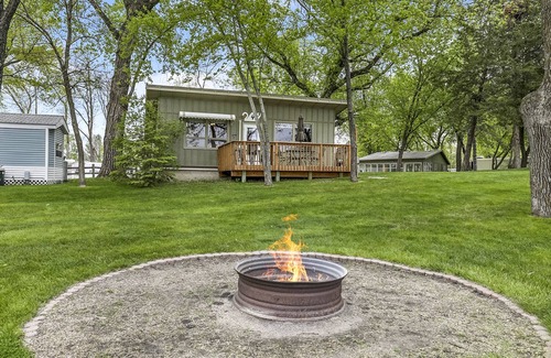 Fergus Falls Cabin | Swan Lake Resort & Campground - Lakeside Cabin #4