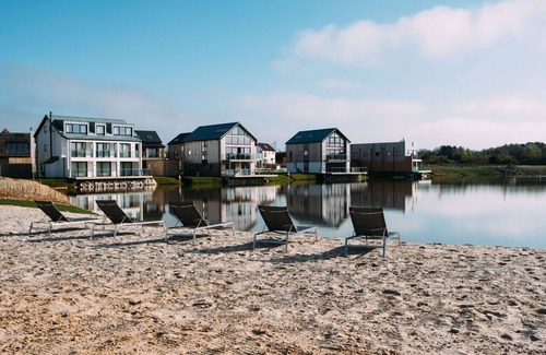 Holworth House | Swan Landing (WI10), Silverlake, Dorset.