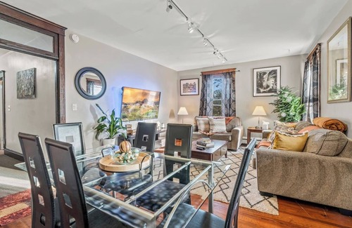 Swarthmore Apartment | Swarthmore's Iconic 5BR Gem on Park Ave in the Heart of Town Center!