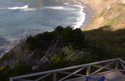 Little River Apartment | SWEEPING OCEAN FRONT VIEW, PRIVATE & SECLUDED - Cove Suite