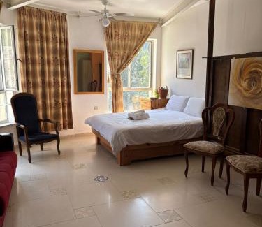 Ein Karem Bed & Breakfast | Sweet ‘En Kerem View