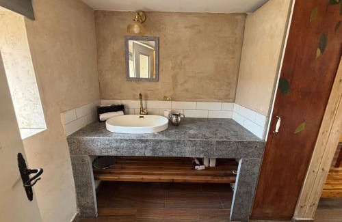 Ein Karem Bed & Breakfast | Sweet ‘En Kerem View