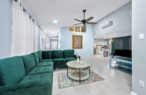 Rushwood House | Sweet Home VII - 15 minutes from IAH Airport