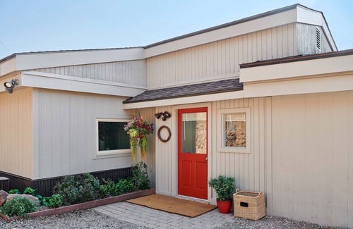 Basalt House | Sweet + Simple Mountaintop