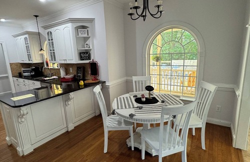Cedar Point House | Sweet Sunshine Escape. Bring the whole family to this beautiful home.