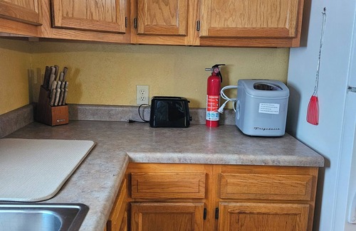 Gainesville Cabin | Sweeton Creek cozy cabin just minutes from Lake Norfork