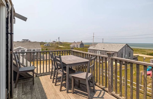Nantucket Cottage | Swept Away - Madaket Beachfront