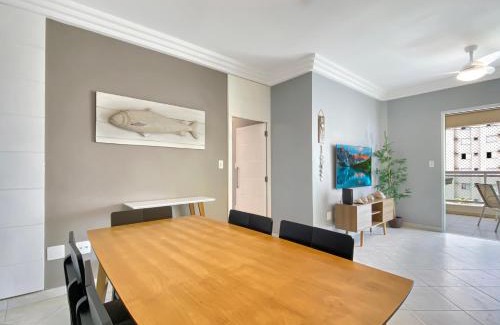 Balneario Cidade Atlantica Apartment | Swimming pool Barbecue Enseada Balcony