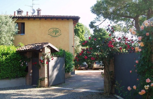 Crespellano House | Swimming pool, wellness and relaxation in the hills of Bologna