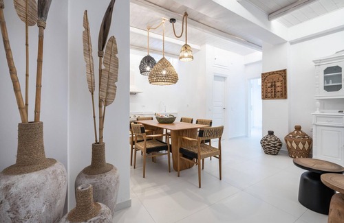 Oia Villa | SWINGING SUNSET Villa 3BD Sea View w/Pool& HotTub
