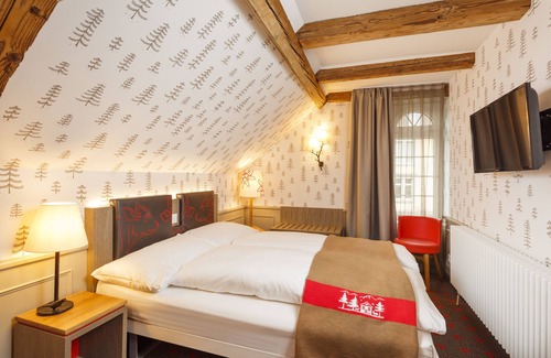 Hottingen Hotel | Swiss Night by Fassbind