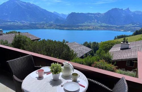 Goldiwil Apartment | SwissHut Stunning Views Alps Lake - Apart. Ringold Down