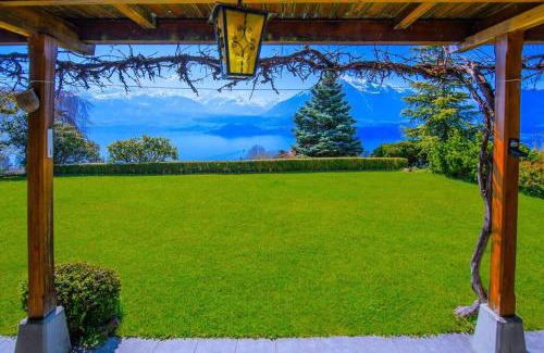 Aeschlen ob Gunten Ski Chalet | SwissHut Stunning Views Alps Lake - Chalet Emmit