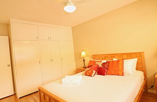 Merimbula House | Sybella - 4 bedroom, views, location and even a pool -2+ nights