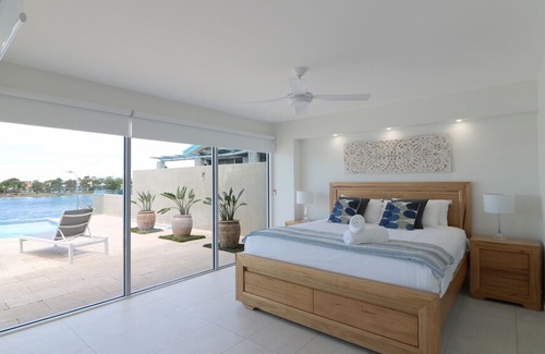 Merimbula House | Sybella - 4 bedroom, views, location and even a pool -2+ nights