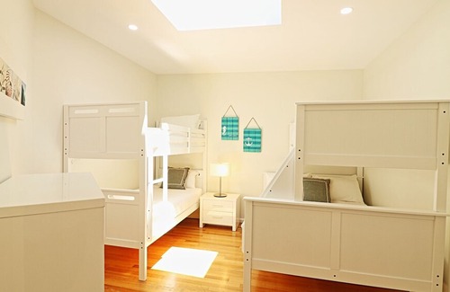 Merimbula House | Sybella - 4 bedroom, views, location and even a pool -2+ nights