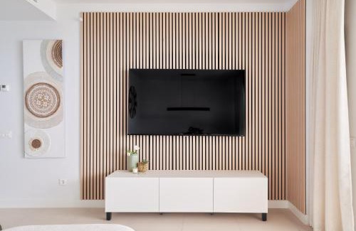 Rincon de la Victoria Apartment | SyL AdmiMare Grand Suites