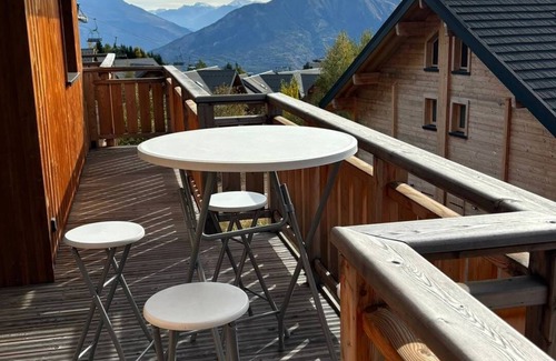 La Toussuire Apartment | Sylodges 202 - Spacious apartment for 10/12 people