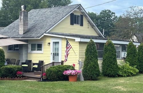 Sylvan Beach Cottage | Sylvan Beach Cottage