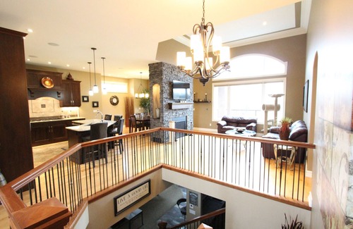 Markerville House | Sylvan Lake Executive Home, 5 minute walk to Beach