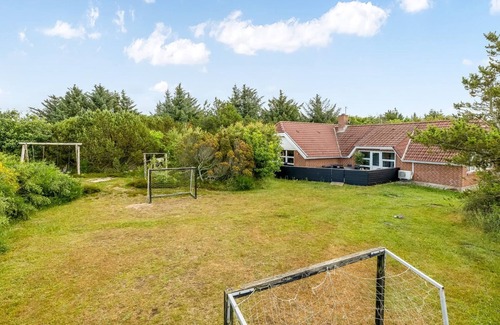 Lodbjerg Hede House | "Sylvi" - 1.7km from the sea by Interhome