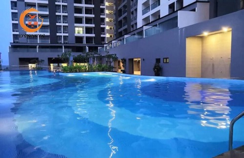 Seri Kembangan Apartment | Symphony Tower Unique Studio Big Balcony With KLCC City View
