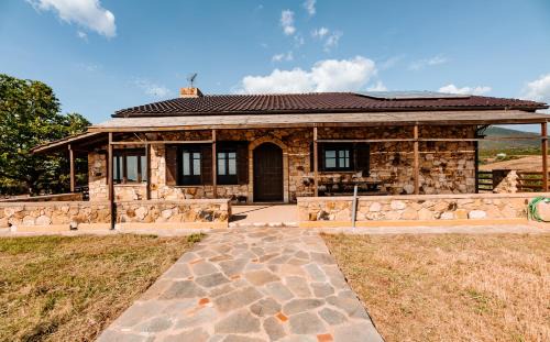 Maroneia-Sapes House | Symposium on the hill
