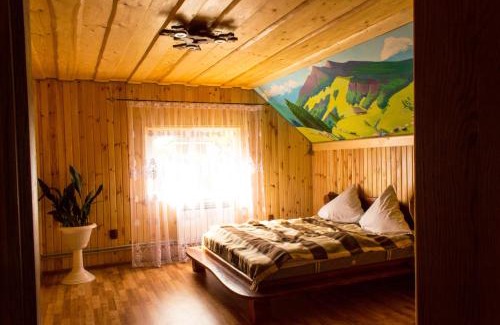 Soymy House | Synevyrskyj Chardash
