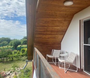 Abrahamhegy Apartment | Szőlőskert Studio Apartman Ábrahámhegy