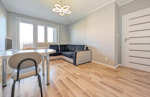 Stare Miasto Apartment | Szczepin Homely Apartment by BookingHost
