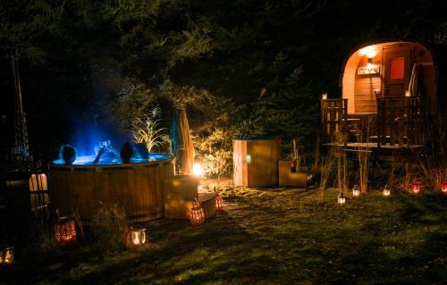 Wiartel House | Szeroki Bór oaza w Puszczy z Sauną, Banią i Jacuzzi
