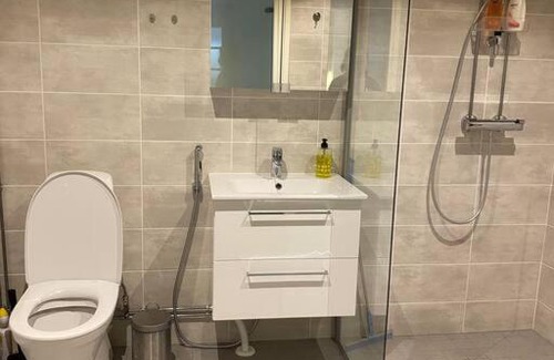 Rauma Apartment | Täysin remontoitu iso kaksio.