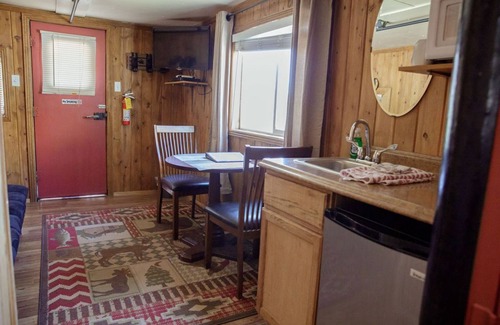 Sevier Apartment | T-000001) Rio Grande