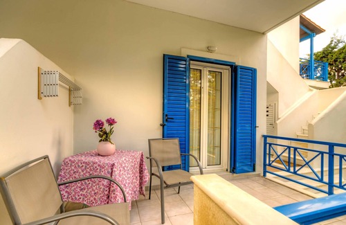 Agios Dimitrios Apartment | t BBQ|Μπαλκόνι|42Mbps|King|Πίσω αυλή|Πλήρης κουζίνα-2