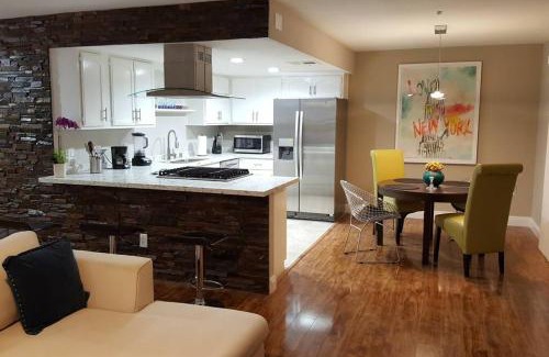 Spring Valley Apartment | T-Designed to ENJOY!. Best Vacation