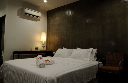 Kampung Alor Bangsa Hotel | T+ Hotel Sungai Korok