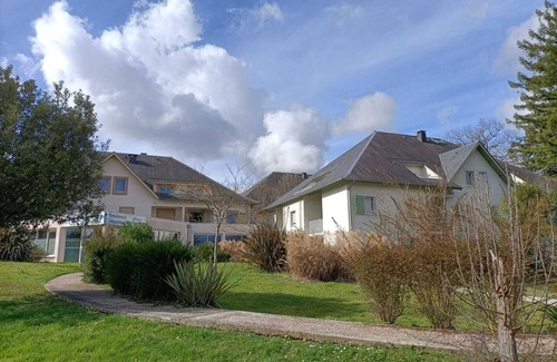 Salies-de-Bearn Apartment | T1 BIS Dans Résidence Avec Piscine B36