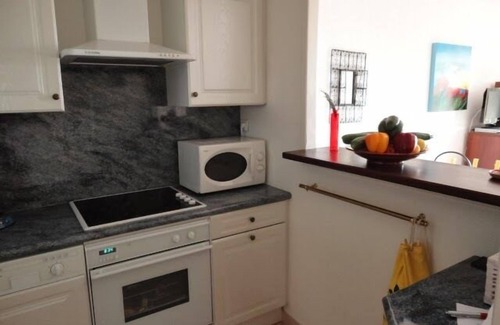 Giens Apartment | T2 36m2 ds palm pool residence 700m sandy beach and town Giens
