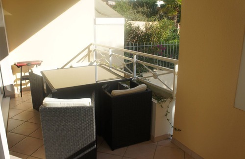 Giens Apartment | T2 36m2 ds palm pool residence 700m sandy beach and town Giens