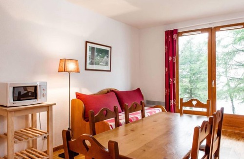 Besse-et-Saint-Anastaise Apartment | T2 4-6 pax by Interhome