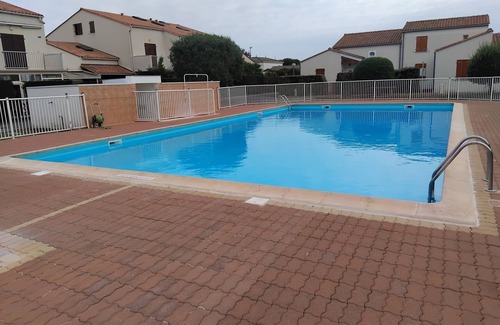 Vaux-sur-Mer Apartment | T2 apartment in a residence with swimming pool 2 steps from Pontaillac beach
