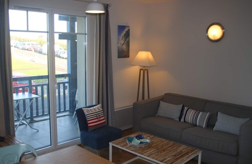 Biscarrosse Plage Apartment | T2 apartment in Biscarrosse Plage, 50m Sea + Pool + Spa
