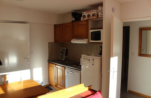 Saint-Etienne-en-Devoluy Apartment | T2 Apartment, sleeps 4 32 m² At the foot of the slopes and opposite (south-west expo)