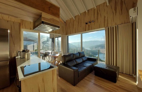 Vieira do Minho House | T2 Chalet House with private pool and Jacuzzi overlooking Gerês