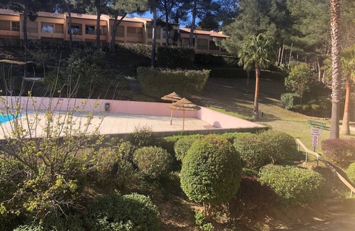 Bandol Apartment | T2 Dans un Parc Avec Piscine