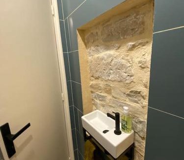 Nimes City Centre Apartment | T2 douillet rénové hyper centre