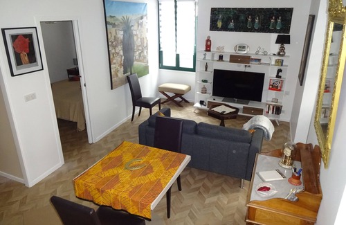 Saint-Jean-de-Luz City Center Apartment | T2 en RDC Proche de la mer Uniquement en Bail Mobilité