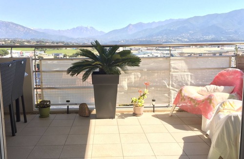 Sarrola-Carcopino Apartment | T2 good standing 10mins from Tahiti beach & Capitello
