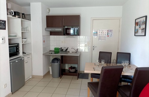 Salies-de-Bearn Apartment | T2 Jardinet PMR Avec Dans Résidence Avec Piscine - D71