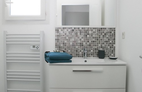 Gambetta Apartment | T2 near Historic Center and St-Roch Station